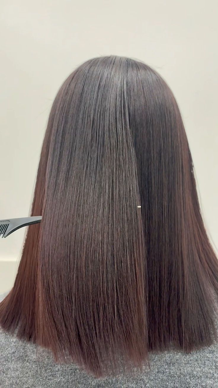 keratynowe prostowanie [Video] in 2025 _ Hair salon pictures, Salon pictures, Hair salon